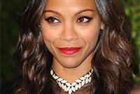 Zoe-saldana-evening-makeup-for-dark-skin-side